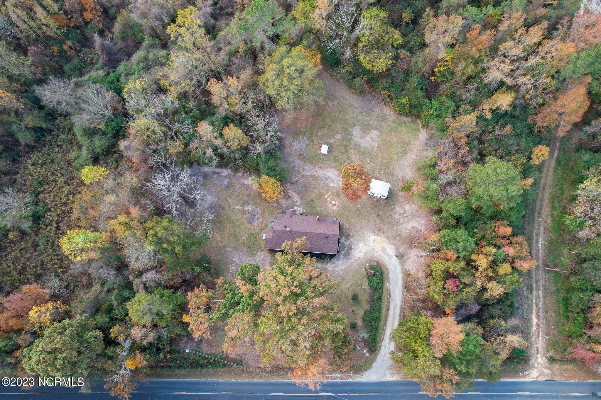 225 Grady Road Clinton, NC 28328 - Photo 32 of 40 Bird's Eye View