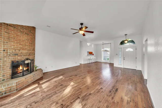 $2,000 | 16531 Tranquil Drive, Sugar Land, TX 77498