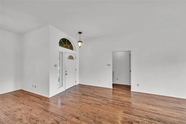 $2,000 | 16531 Tranquil Drive, Sugar Land, TX 77498