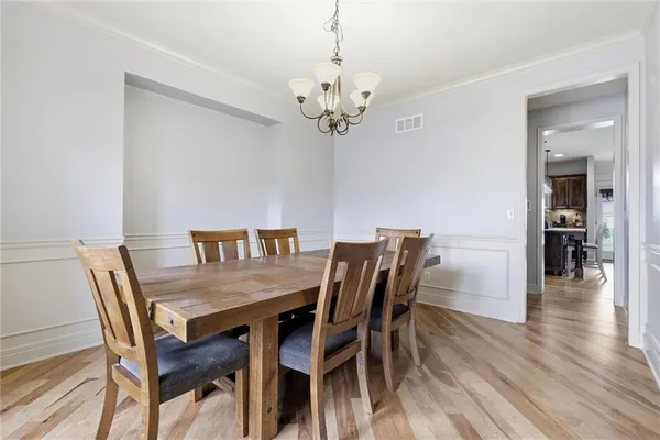 $675,000 | 24004 West 124th Street, Olathe, KS 66061