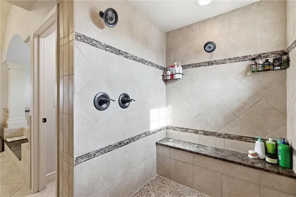 $675,000 | 24004 West 124th Street, Olathe, KS 66061