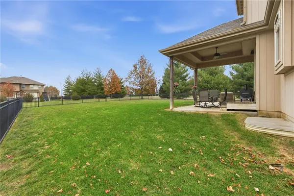 $675,000 | 24004 West 124th Street, Olathe, KS 66061