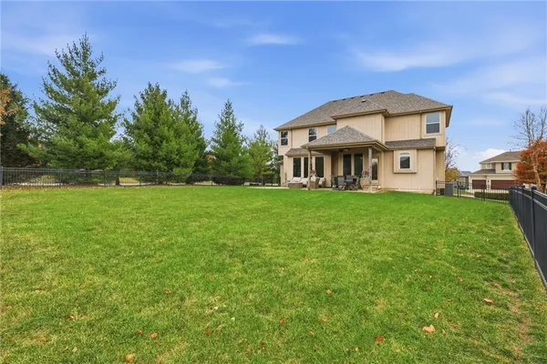 $675,000 | 24004 West 124th Street, Olathe, KS 66061