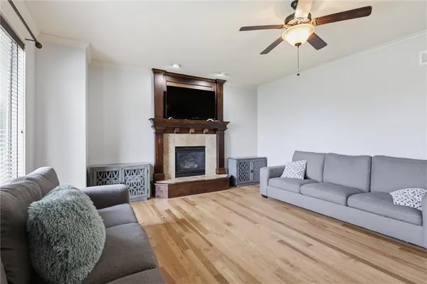 $675,000 | 24004 West 124th Street, Olathe, KS 66061