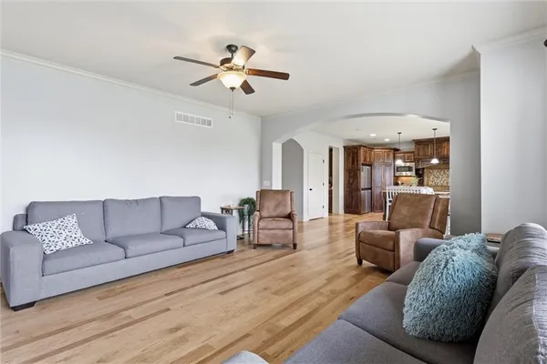 $675,000 | 24004 West 124th Street, Olathe, KS 66061