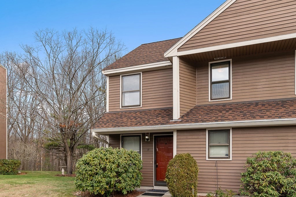 17 Drake Road, Unit 17 Fitchburg, MA 01420 - Photo 2 of 29