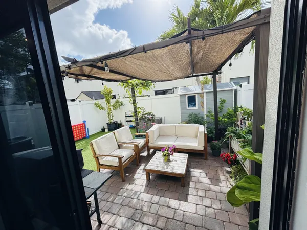 $515,000 | 9326 West 33rd Lane, Hialeah, FL 33018