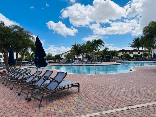 $515,000 | 9326 West 33rd Lane, Hialeah, FL 33018