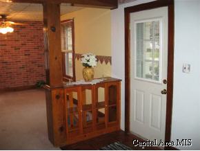 2022 Elizabeth Street Springfield, IL 62702 - Photo 5 of 6