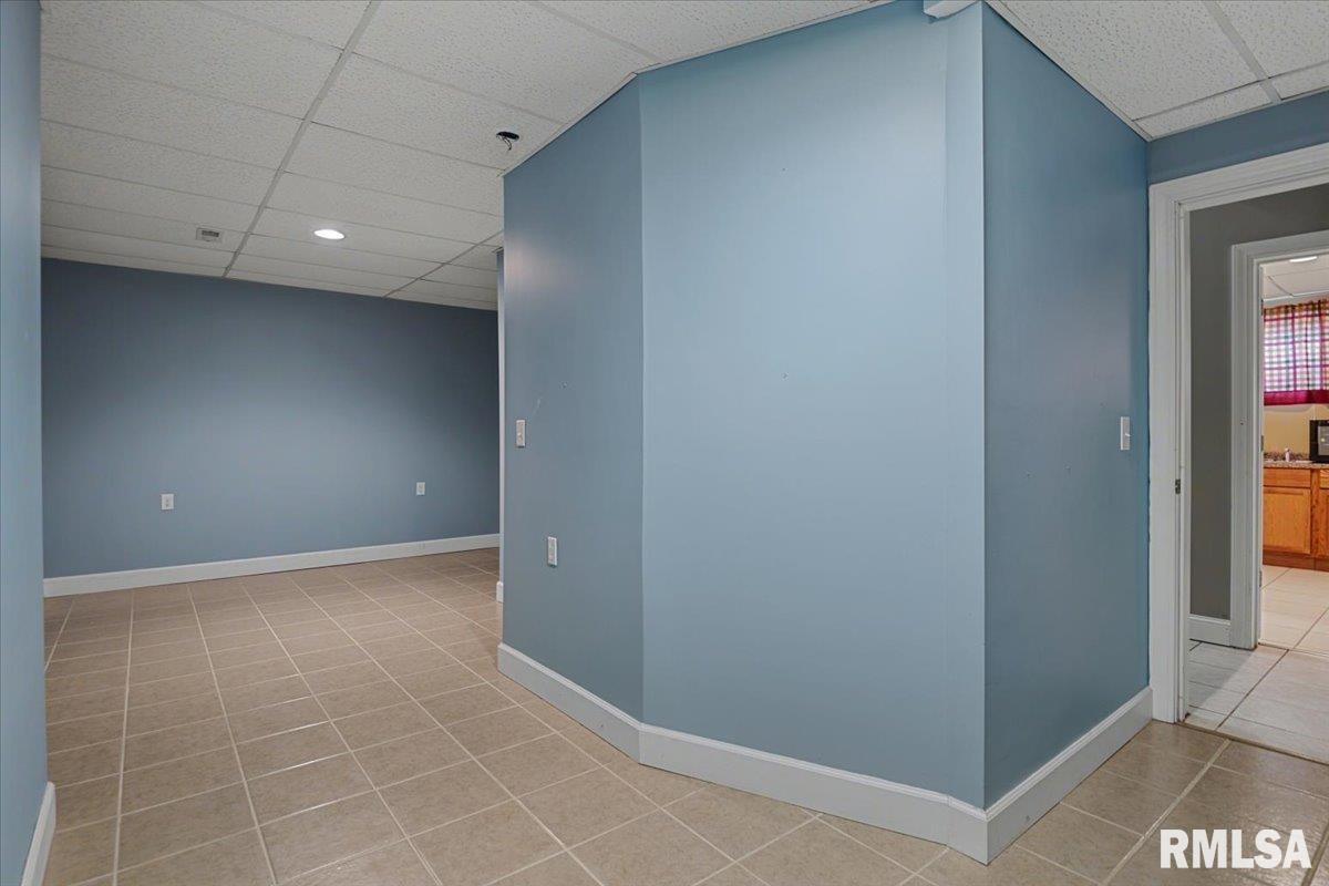 12825 Union School Road Auburn, IL 62615 - Photo 35 of 67 Gallery Image 35