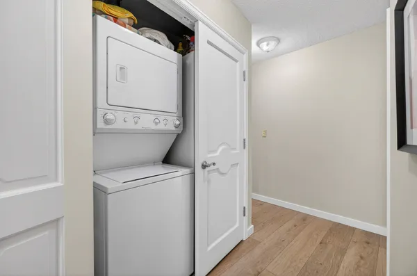$218,000 | 3215 East Locust Street, Unit A13, Davenport, IA 52803