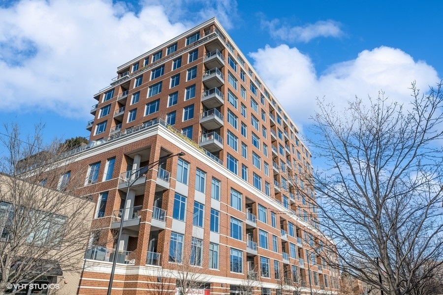 540 West Webster Ave Unit 904  