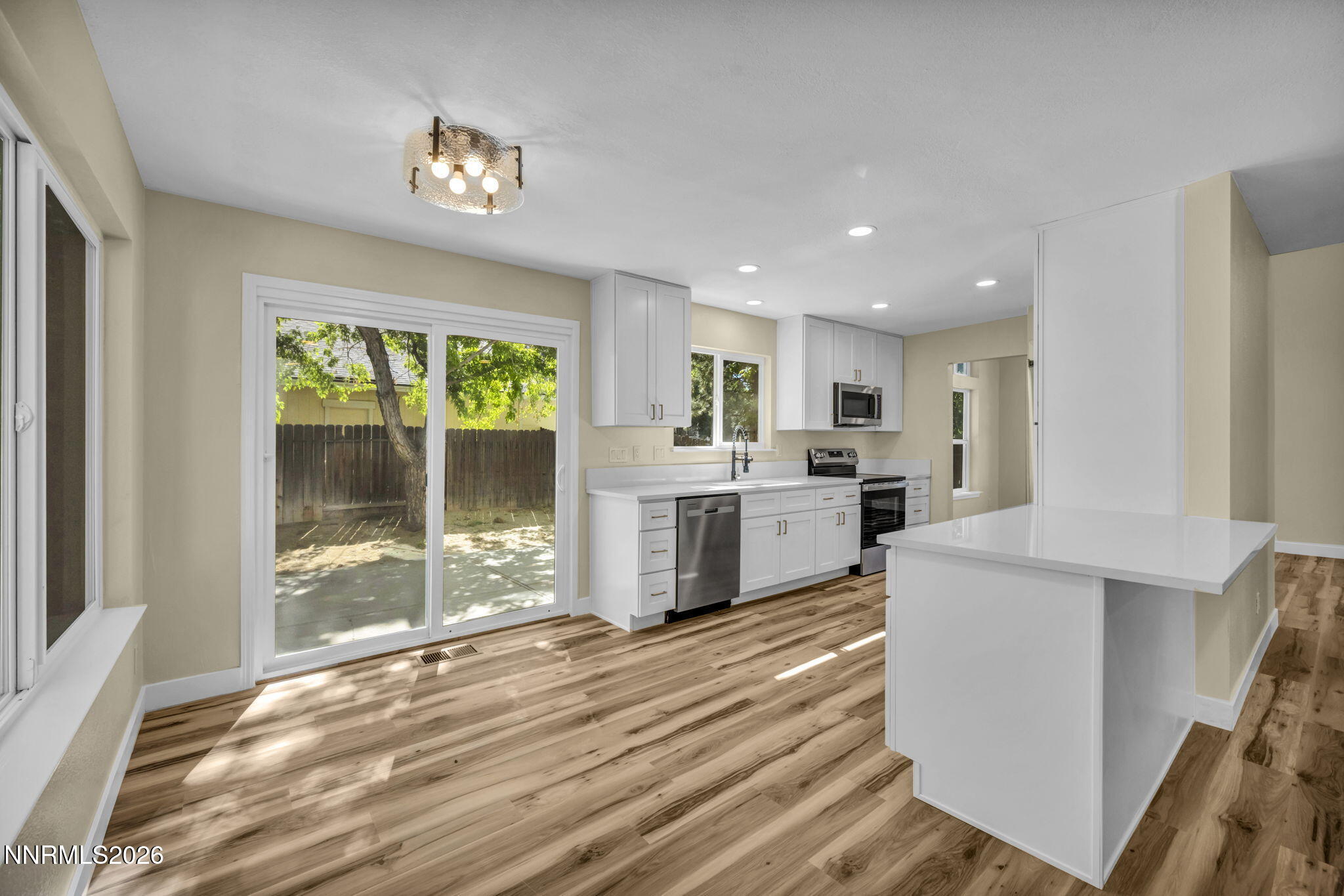 5381 Ladybug Court Reno, NV 89523 - Photo 8 of 36 44-web-or-mls-5381-ladybug-ct