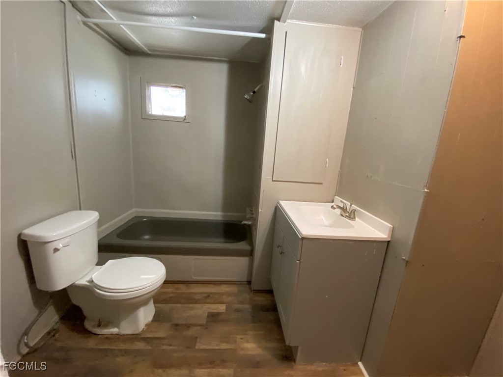 4900 Tice Street Fort Myers, FL 33905 - Photo 8 of 10