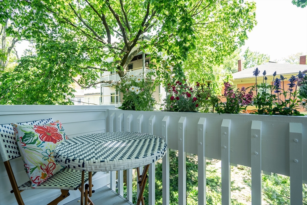 20 Clinton Street, Unit 7 Cambridge, MA 02139 - Photo 16 of 24