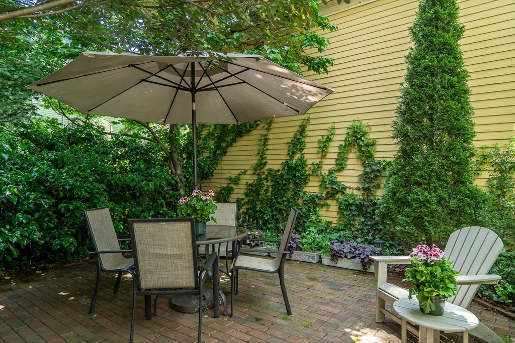 20 Clinton Street, Unit 7 Cambridge, MA 02139 - Photo 17 of 24