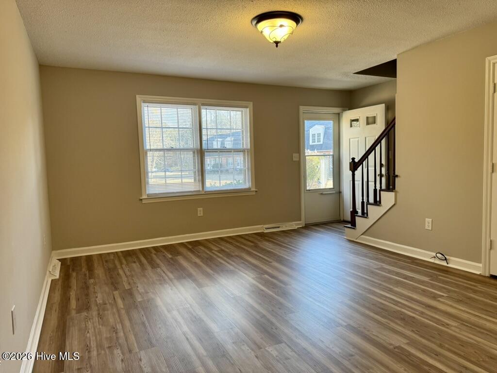 6000 River Road, Unit 19 Washington, NC 27889 - Photo 7 of 29 63FFFCA7-213D-4DF3-969E-36BA6862687E_1_1
