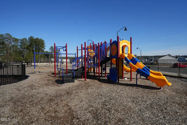 $2,980 | 116 Corapeake Way, Apex, NC 27539