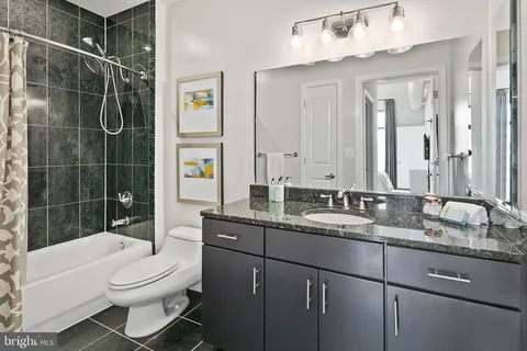 $1,075,000 | 1211 13th Street Northwest, Unit 803, Washington, DC 20005