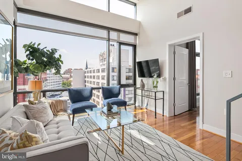 $1,075,000 | 1211 13th Street Northwest, Unit 803, Washington, DC 20005