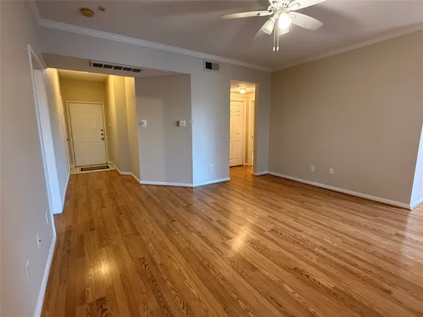 $1,700 | 1330 Old Spanish Trail, Unit 3201, Houston, TX 77054