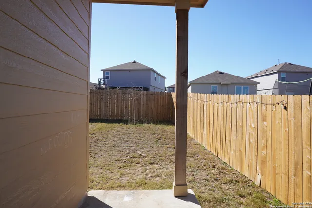 $1,900 | 2019 Marshall Manors, Converse, TX 78109