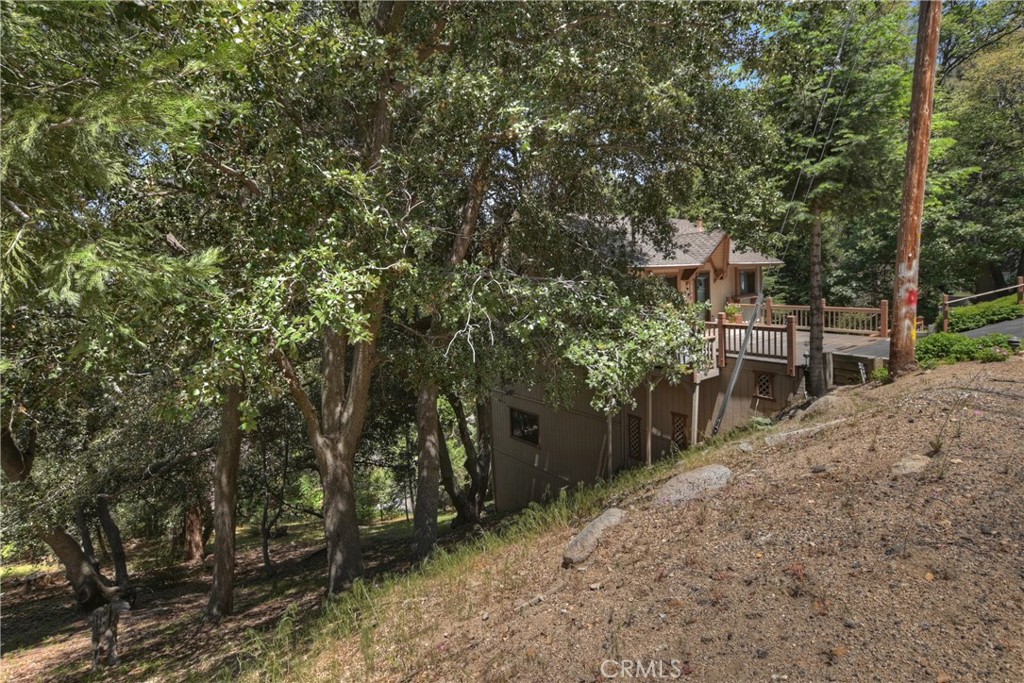 1100 Arbula Drive Crestline, CA 92325 - Photo 44 of 50 a view of a outdoor space