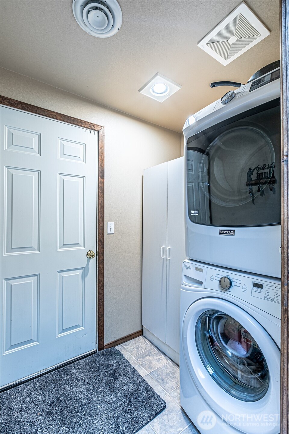 16728 Longmire Road Southeast Yelm, WA 98597 - Photo 35 of 38 a utility room with dryer and washer