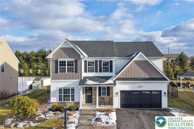 $700,000 | 3514 Coventry Drive, Macungie, PA 18062