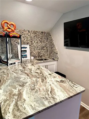 $879,000 | 8058 Champions Way, Pineville, LA 71360