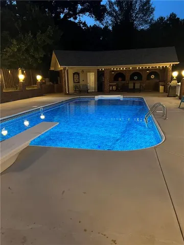 $879,000 | 8058 Champions Way, Pineville, LA 71360