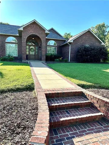 $879,000 | 8058 Champions Way, Pineville, LA 71360