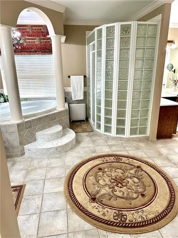 $879,000 | 8058 Champions Way, Pineville, LA 71360