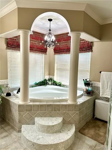 $879,000 | 8058 Champions Way, Pineville, LA 71360