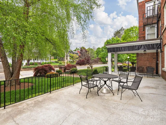 $255,000 | 622 South Haywood Street, Unit 207, Waynesville, NC 28786