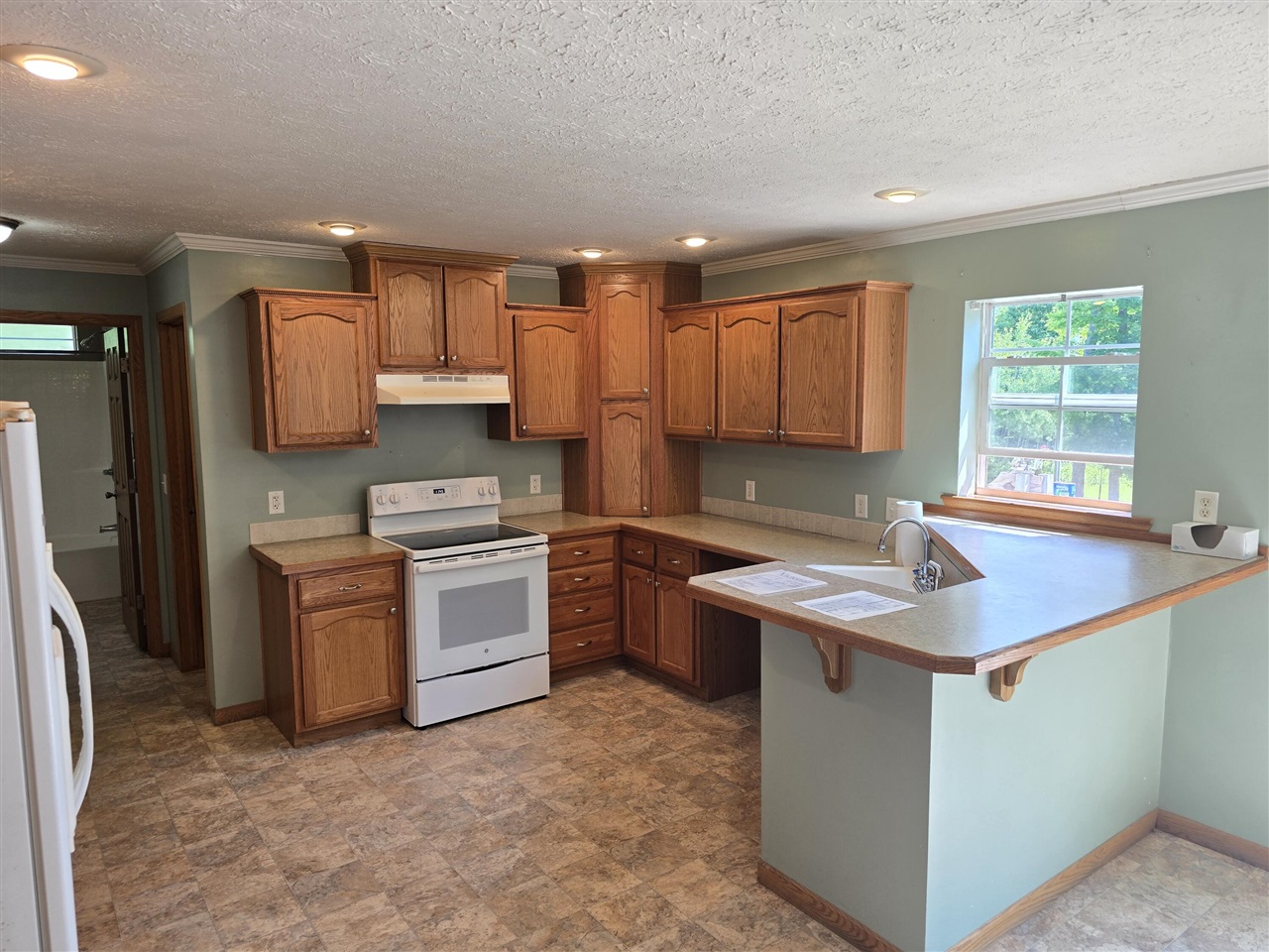 15133 South Kinross Road Kinross, MI 49752 - Photo 19 of 89 Gallery Image 19