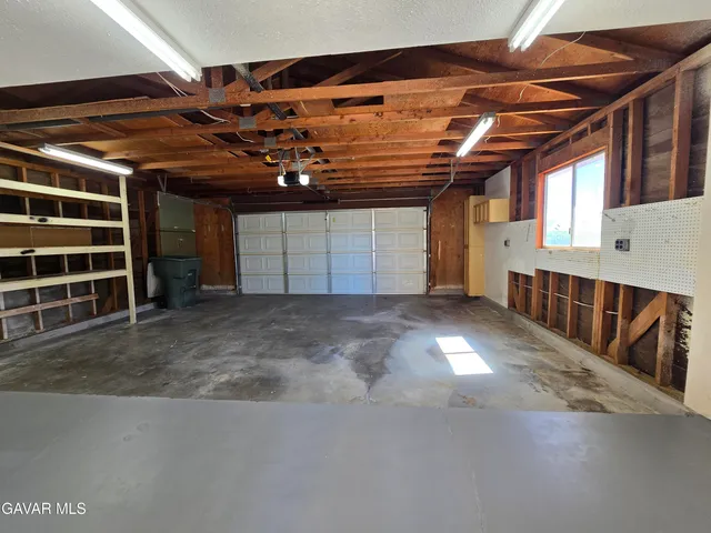 $247,000 | 25807 Cherryhill Drive, Boron, CA 93516