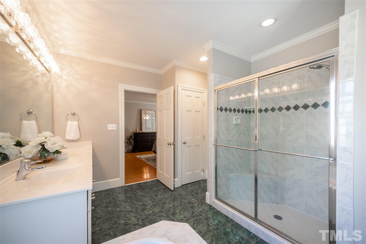1110 Harvey Street Raleigh, NC 27608 - Photo 14 of 30