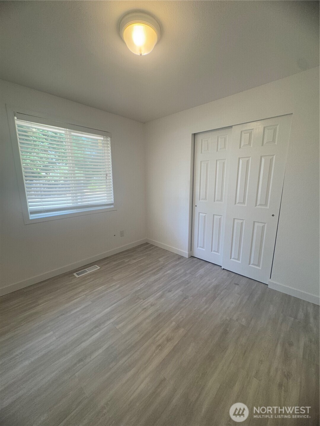 23341 Southeast 266th Street Maple Valley, WA 98038 - Photo 22 of 33