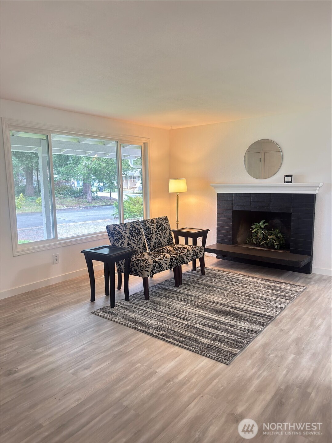 23341 Southeast 266th Street Maple Valley, WA 98038 - Photo 6 of 33