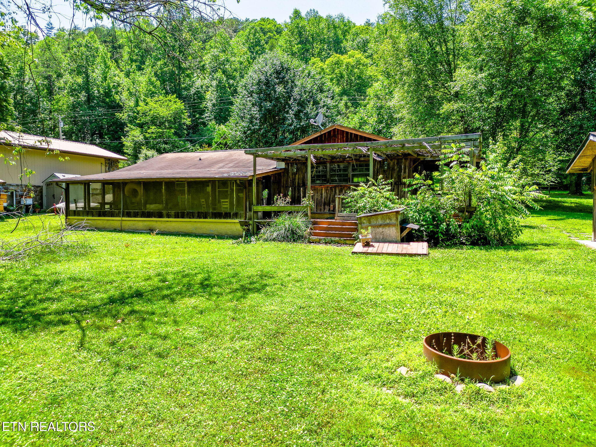 2255 Citico Road Vonore, TN 37885 - Photo 9 of 60 25-web-or-mls-DJI_0479-HDR
