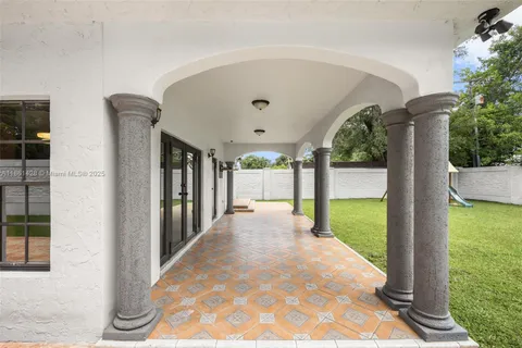 $929,000 | 6556 Southwest 23rd Street, West Miami, FL 33155