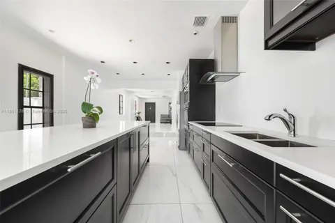 $929,000 | 6556 Southwest 23rd Street, West Miami, FL 33155