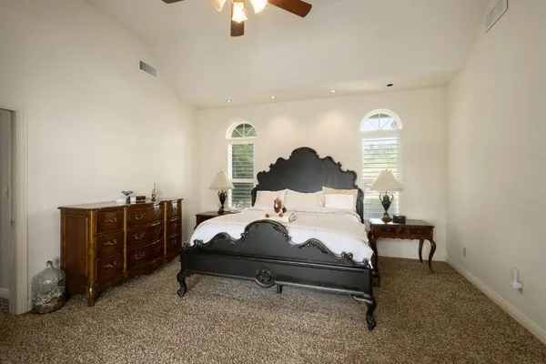 $1,999,000 | 17159 Coyote Pass Lane, Clovis, CA 93619