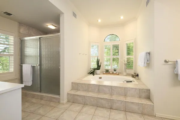 $1,999,000 | 17159 Coyote Pass Lane, Clovis, CA 93619