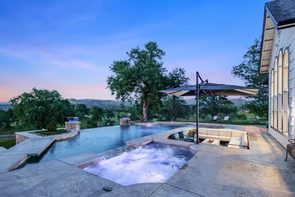 $1,999,000 | 17159 Coyote Pass Lane, Clovis, CA 93619