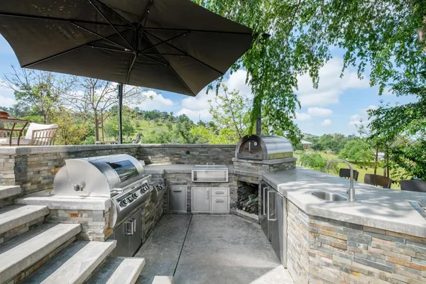 $1,999,000 | 17159 Coyote Pass Lane, Clovis, CA 93619