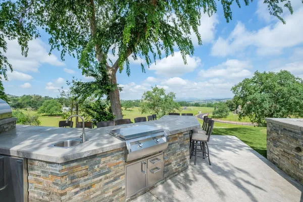 $1,999,000 | 17159 Coyote Pass Lane, Clovis, CA 93619