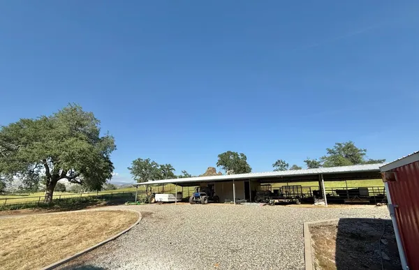 $1,999,000 | 17159 Coyote Pass Lane, Clovis, CA 93619