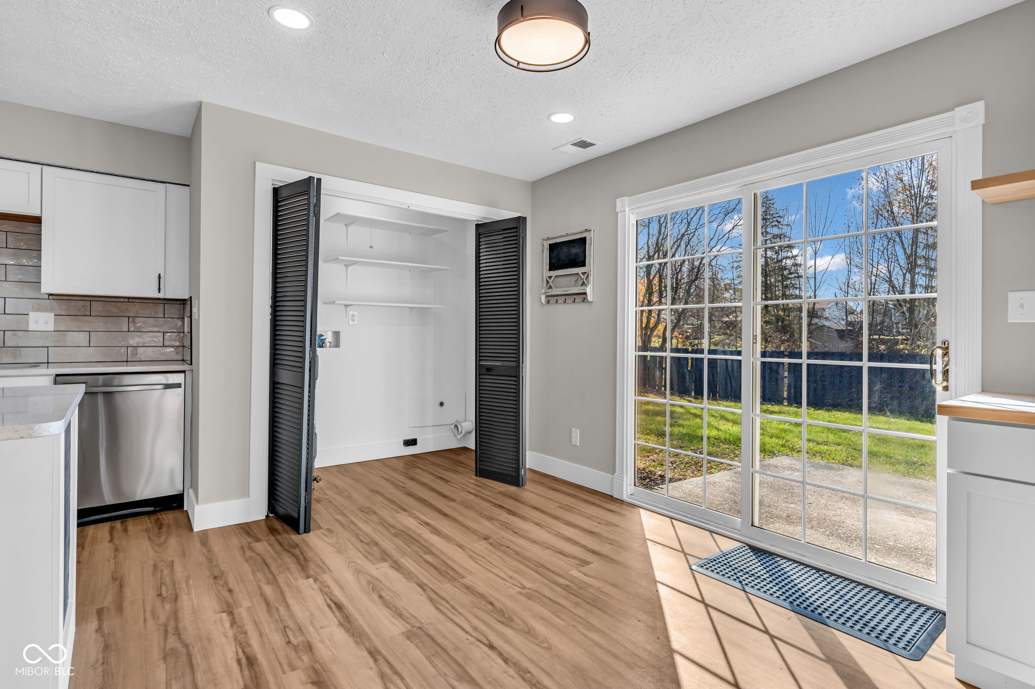 7640 Gordon Way Indianapolis, IN 46237 - Photo 12 of 46